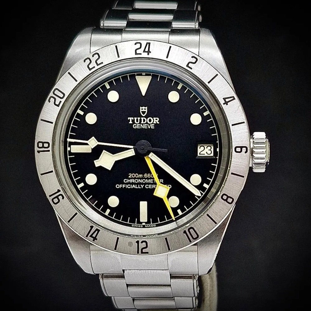 Relógio Tudor Black Bay Pro 39mm
