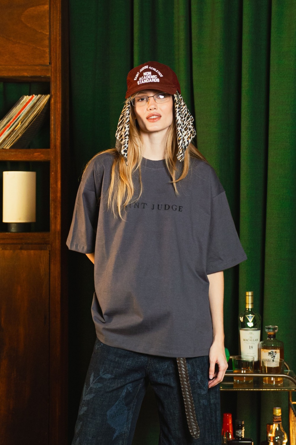 Camiseta Standard Saint Judge Chumbo