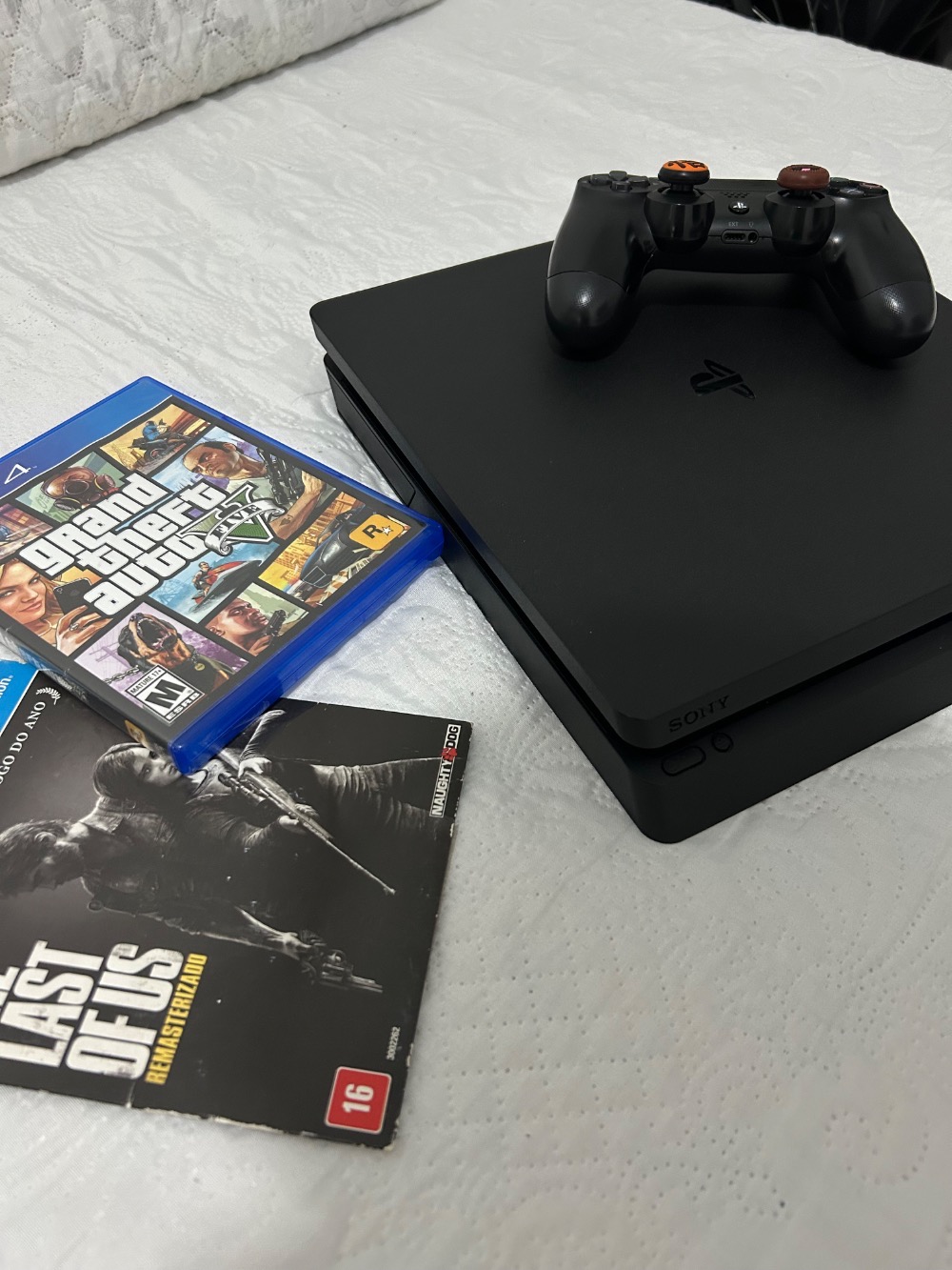 Sony Playstation 4 Slim