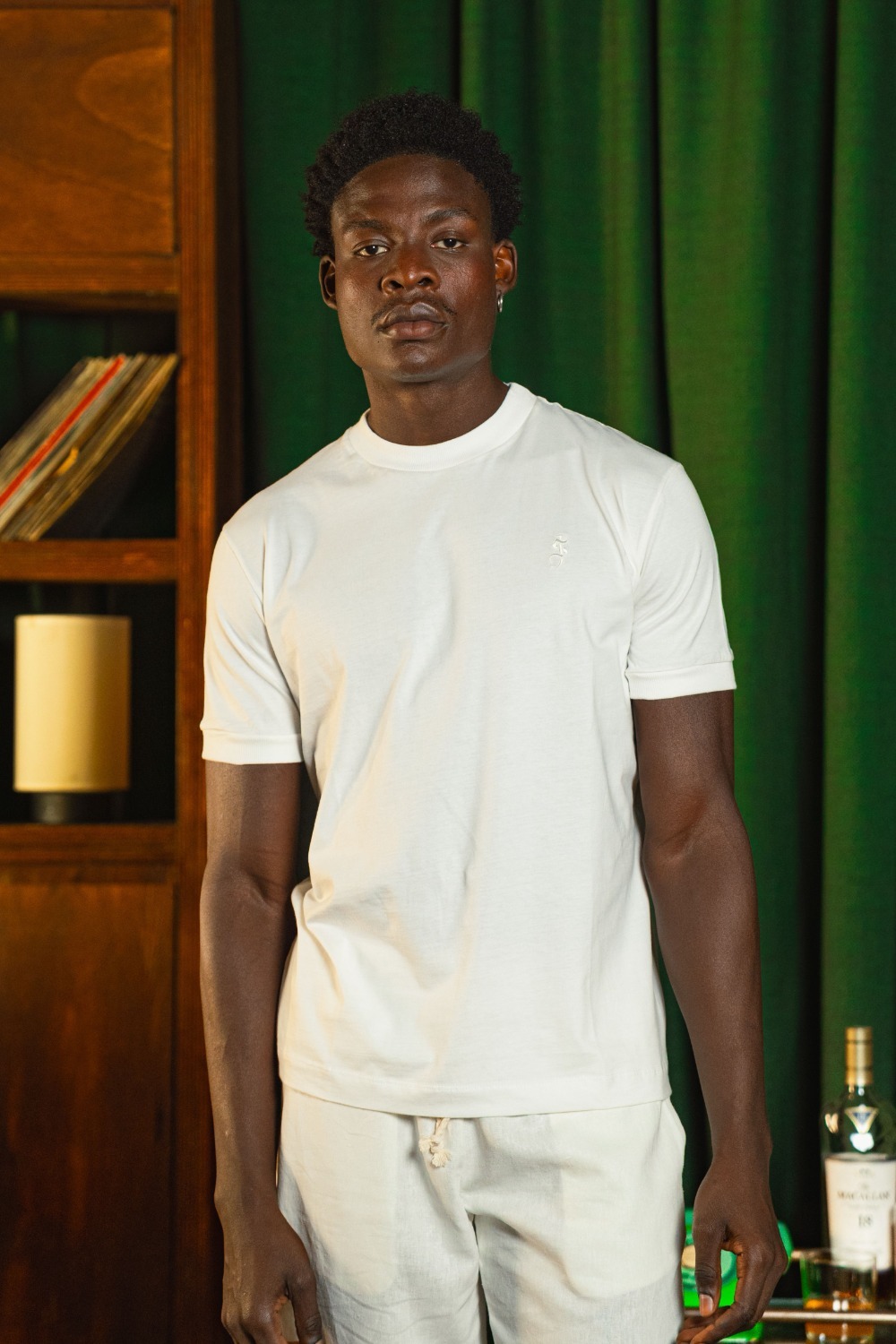 Camiseta Basic Saint Judge Branco Monograma
