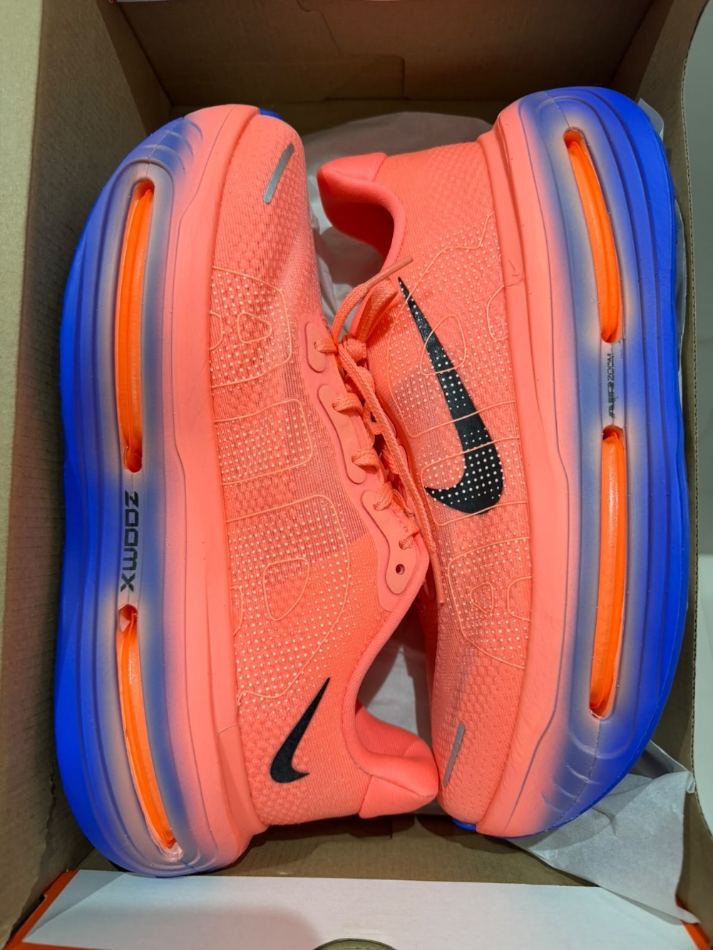 Nike Vomero Premium Atomic Pink Racer Blue Crimson Tint Black