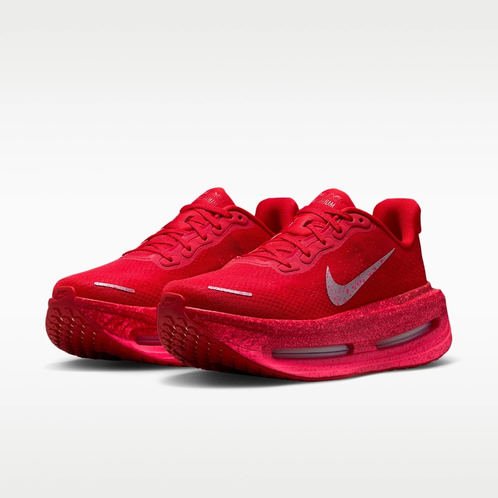 Nike Vomero Premium University Red Hyper Pink