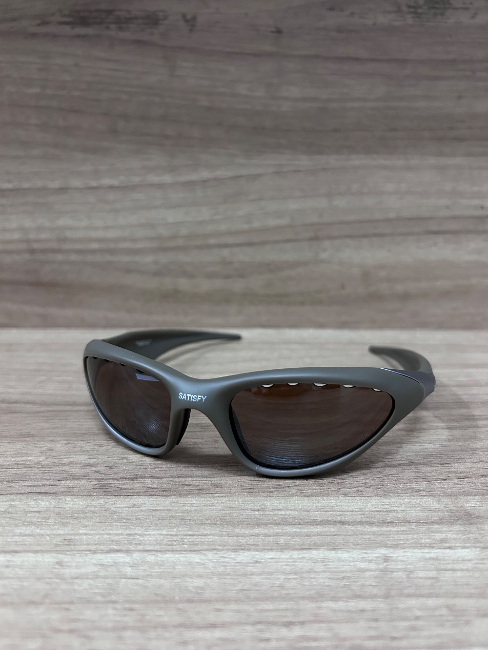 Satisfy x Oakley Scar Falcon Prizm Tungsten