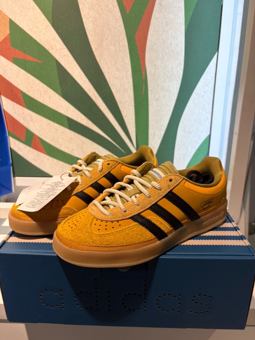 Bad Bunny x adidas Gazelle Indoor Solar Gold Core Black Gum — 34 / 35 / 36 / 37 / 38 / 39 / 40 / 41 / 42 / 43 / 44 / 45, Novo