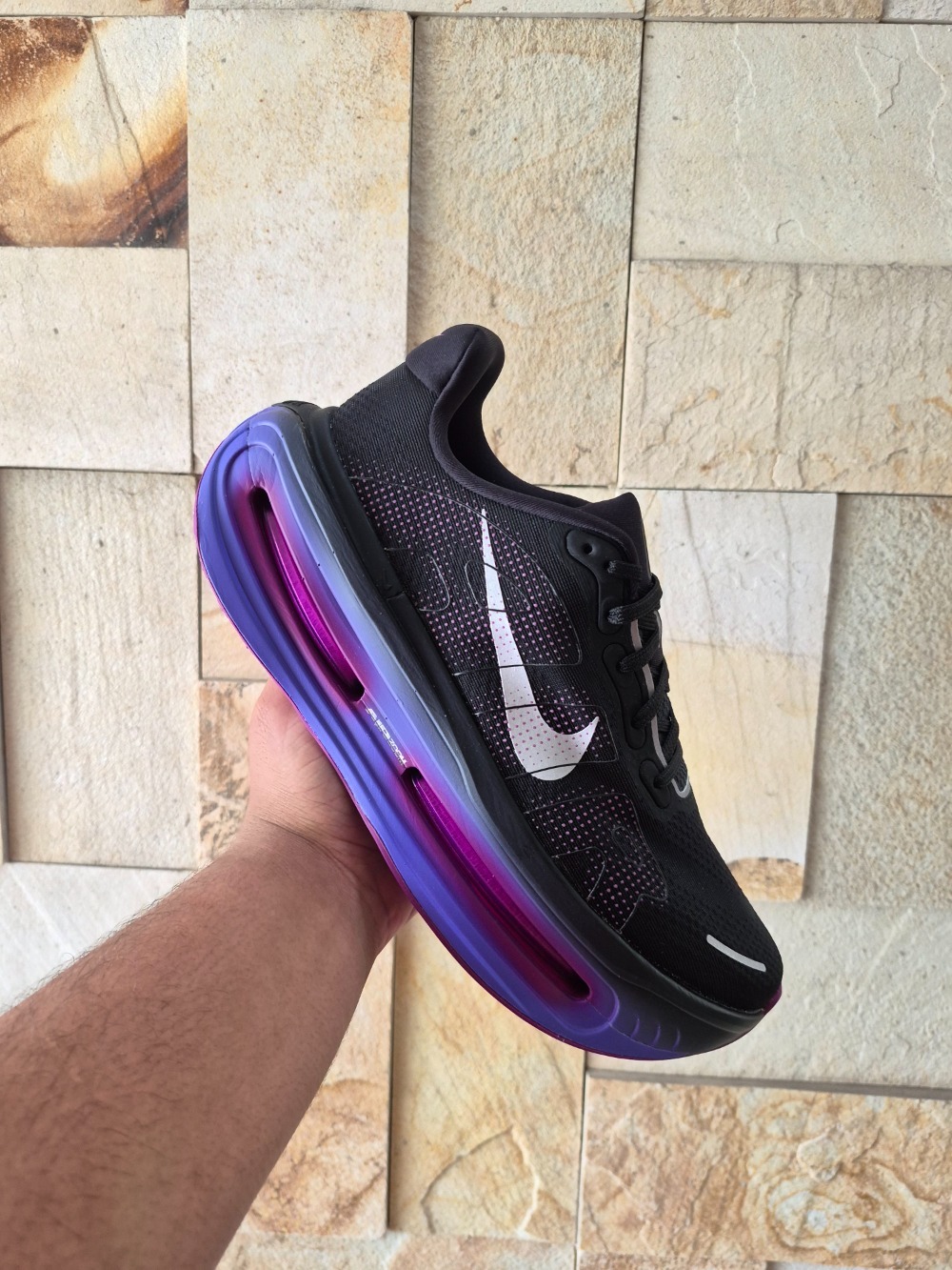 Nike Vomero Premium Black Persian Violet Bold Berry Feminino