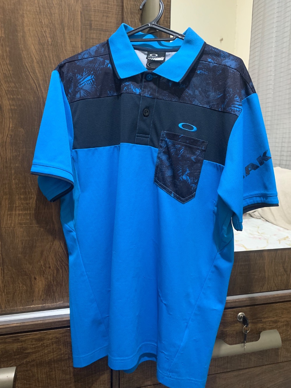 OAKLEY POLO AZUL