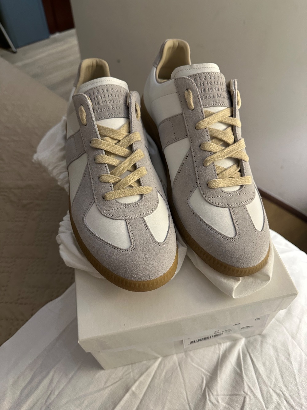 Maison Margiela Replica Sneaker Leather Low Top White