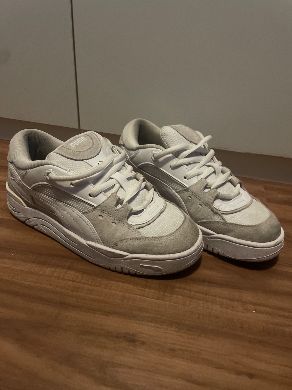 Puma-180 White Grey