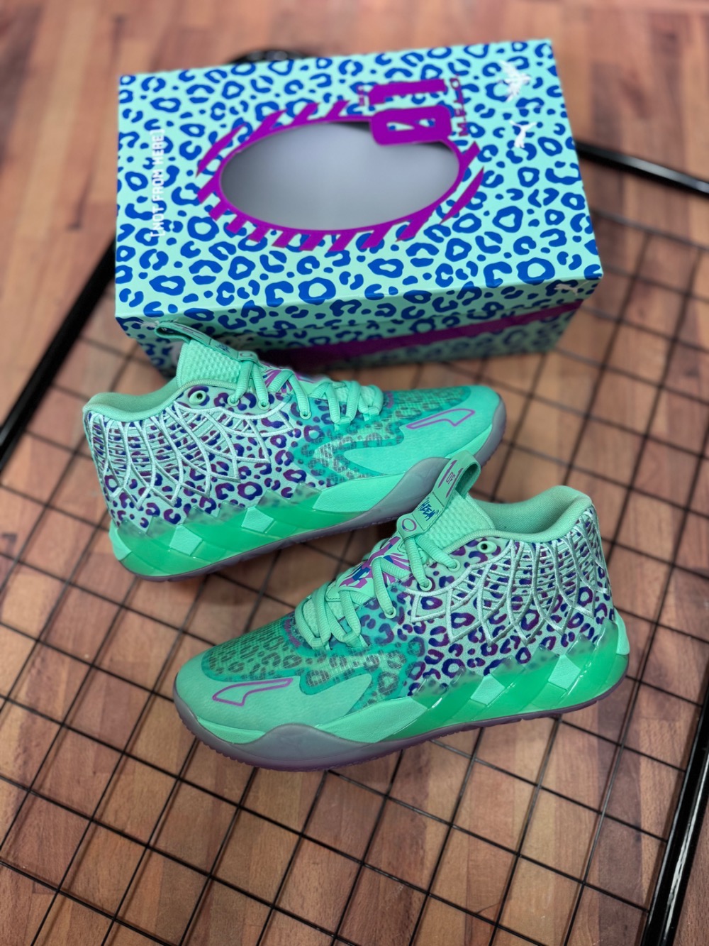 Puma MB.01 Alien Safari