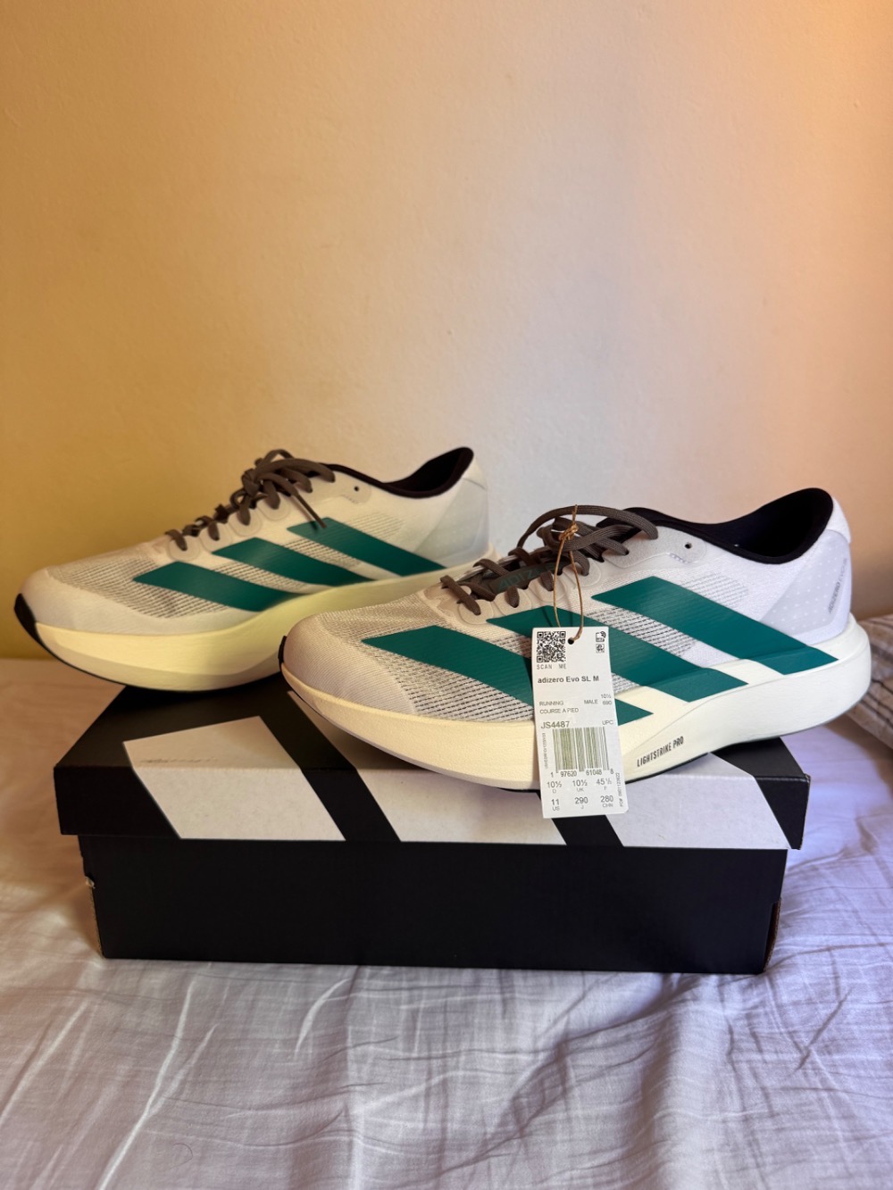 adidas Adizero EVO SL Off White Collegiate Green Royal Blue — 43, Novo