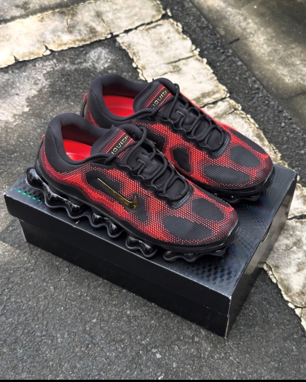 Nike Air Liquid Max Bright Crimson Fire Red