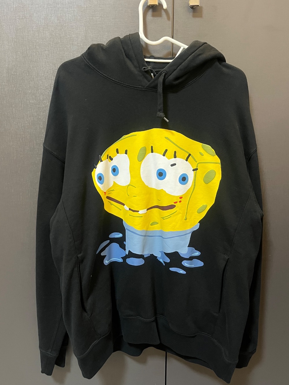 Uniqlo x SpongeBob x CPFM Moletom