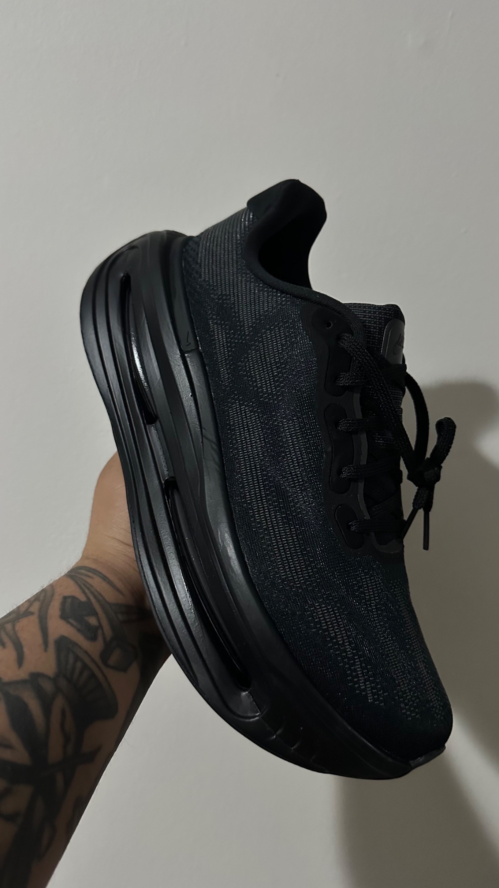 Nike Vomero Premium SP Skeleton Black — 35 / 36 / 37 / 38 / 39 / 40 / 40.5 / 41 / 42 / 42.5 / 43, Novo