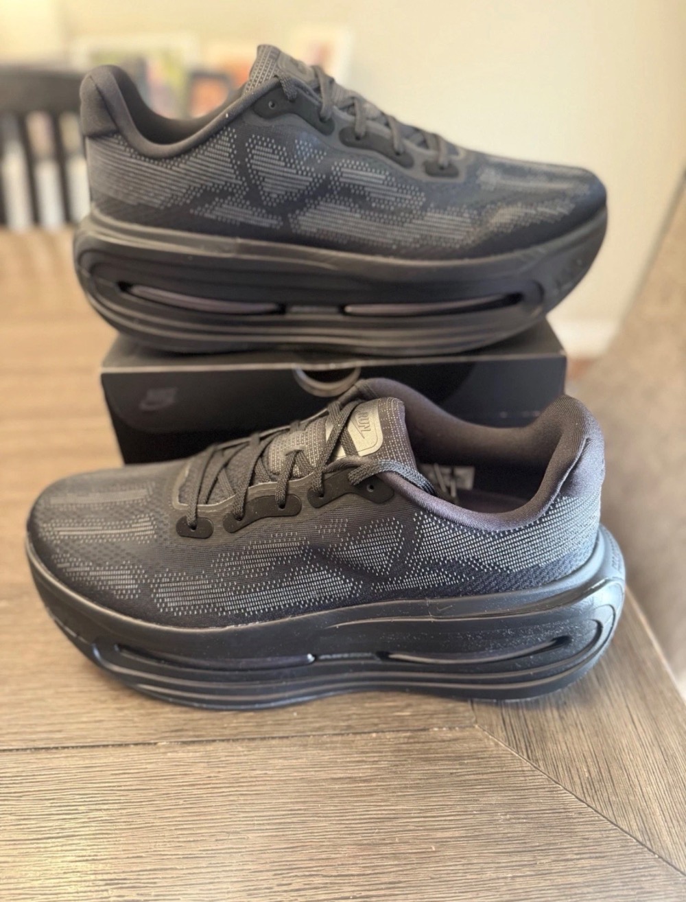 Nike Vomero Premium SP Skeleton Black — 42, Novo